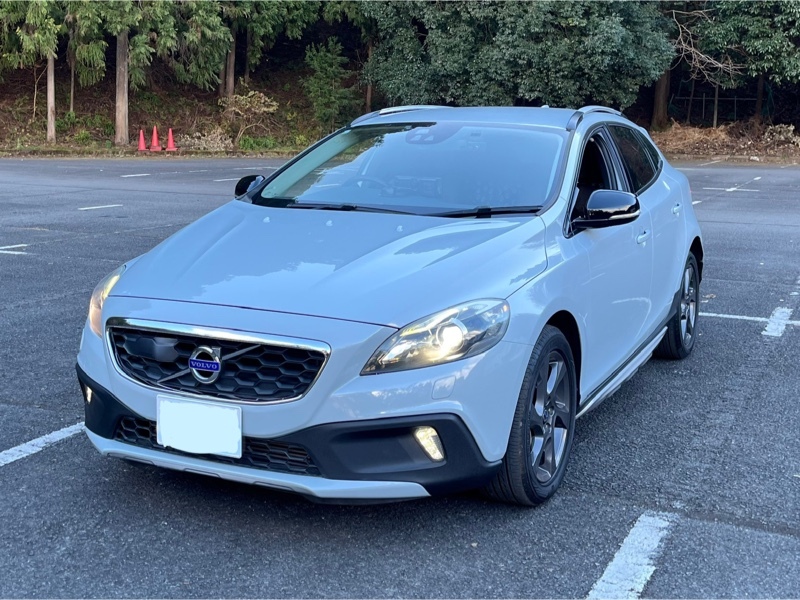 ボルボ V40クロスカントリー