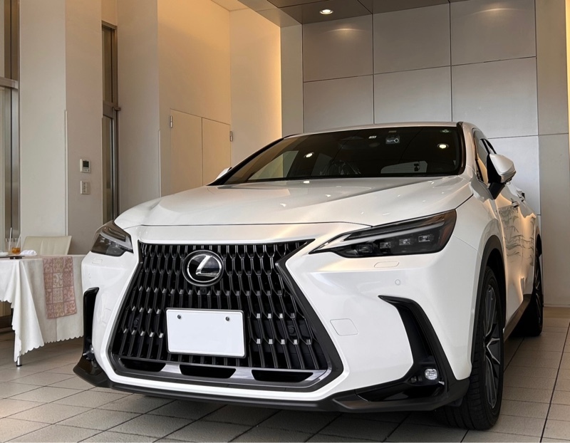 レクサス NX PHEV 450h+“バージョンL”_E-Four(CVT_2.5)