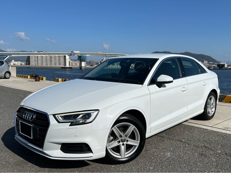 アウディ A3（セダン） セダン 2.0 TFSI クワトロ_RHD_4WD(AT_2.0)