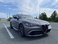 アルファロメオ ジュリア 2.9 V6 ビターボ クアドリフォリオ_RHD(AT_2.9)