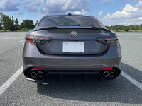 アルファロメオ ジュリア 2.9 V6 ビターボ クアドリフォリオ_RHD(AT_2.9)