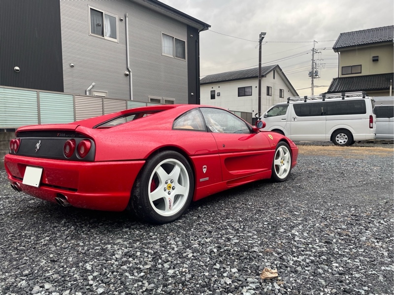 フェラーリ F355