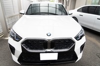 BMW iX2 xドライブ 30 Mスポーツ_RHD_4WD