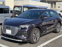 アウディ Q4 e-tron Q4 40 e-tron アドバンスト_RHD(AT)