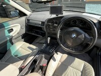 BMW 3シリーズ セダン 320i_RHD(AT_2.0)