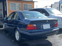 BMW 3シリーズ セダン 320i_RHD(AT_2.0)