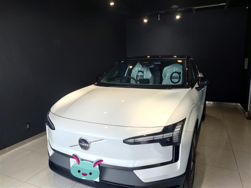 ボルボ EX30 ウルトラ シングルモーター エクステンデッドレンジ_RHD