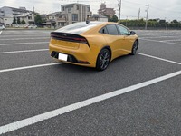トヨタ プリウス Z(CVT_2.0_ハイブリッド)
