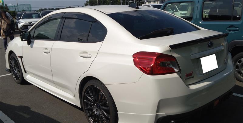 スバル WRX S4 STI スポーツ アイサイト_AWD(CVT_2.0)