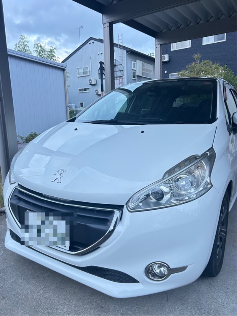 プジョー 208