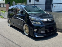 トヨタ ヴェルファイア 2.4Z“ゴールデンアイズII”_7人乗り(CVT_2.4)