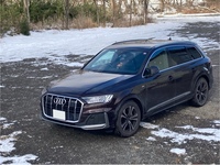 アウディ Q7 Q7 45 Sラインリミテッド_RHD_4WD(AT_3.0)