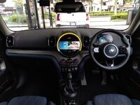 ミニ MINI Crossoverハイブリッド クーパー SE クロスオーバー オール4 アルバートブリッジエディション PHEV_RHD_4WD(AT_1.5)