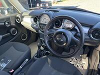 ミニ MINI クーパー_RHD(AT_1.6)