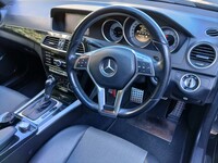 メルセデス・ベンツ Cクラス セダン C200 ブルーエフィシェンシー アバンギャルド_RHD(AT_1.8)