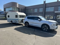三菱 アウトランダーPHEV G_5人乗り_4WD(2.4)