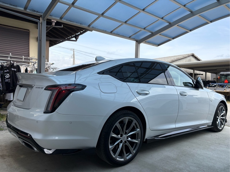 キャデラック CT5 スポーツ_LHD_AWD(AT_2.0)