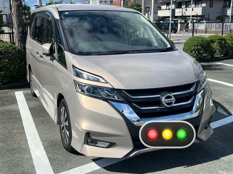 日産 セレナハイブリッド