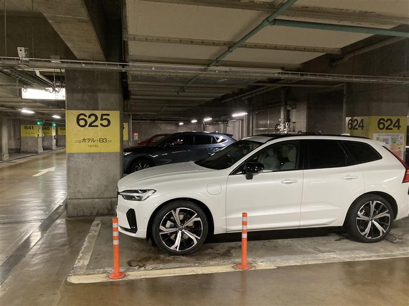 ボルボ XC60 プラグインハイブリッド リチャージ アルティメット T6 AWD プラグインハイブリッド_RHD_AWD(AT_2.0)