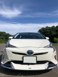 トヨタ プリウス