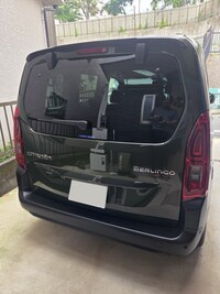 シトロエン ベルランゴ マックス ブルーHDi_RHD(EAT_1.5)