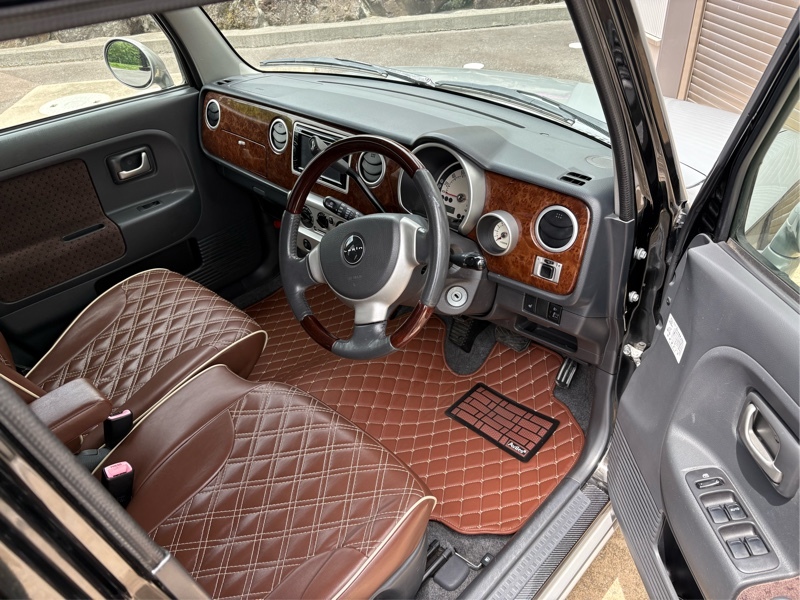 スズキ アルトラパン L_4WD(AT_0.66)