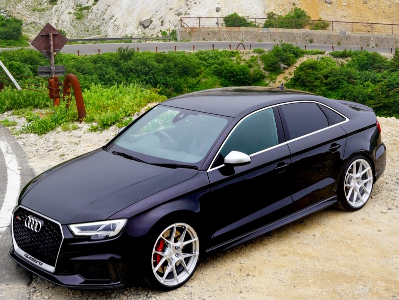 アウディ RS3 （セダン） RS3 セダン_RHD_4WD(AT_2.5)