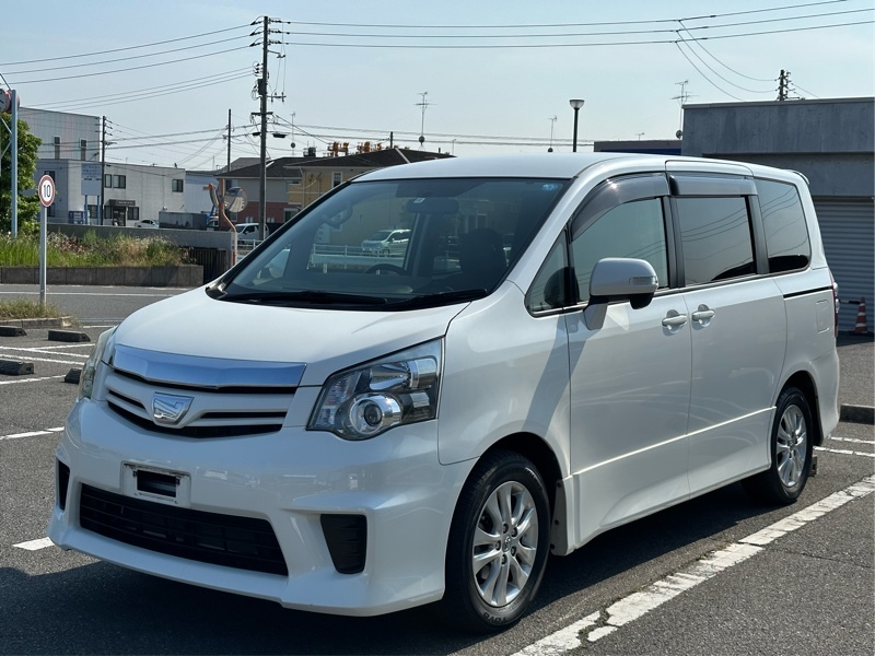 トヨタ ノア S_7人乗り(CVT_2.0)