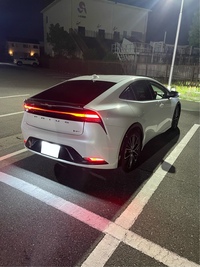 トヨタ プリウス