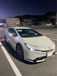 トヨタ プリウス