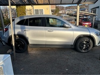 メルセデス・ベンツ GLAクラス GLA200d 4マチック_RHD_4WD(DCT_2.0)