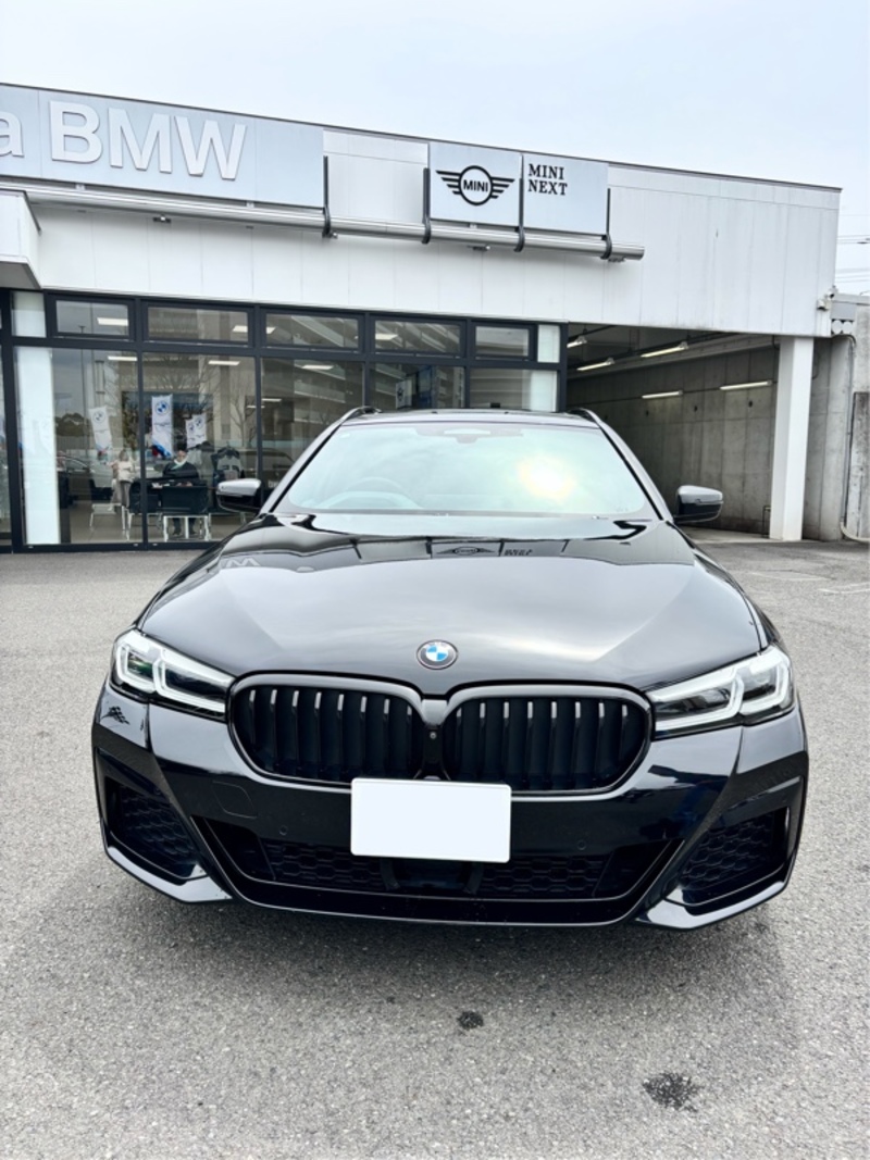 BMW 5シリーズ ツーリング 530i ツーリング Mスポーツ_RHD(AT_2.0)