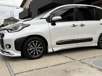トヨタ シエンタ ハイブリッド X_7人乗り(CVT_1.5)