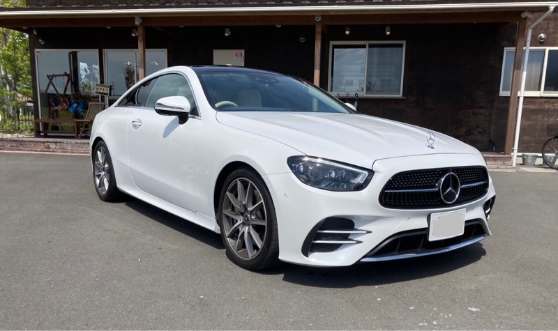 メルセデス・ベンツ Eクラス クーペ E300 クーペ スポーツ_RHD(AT_2.0)