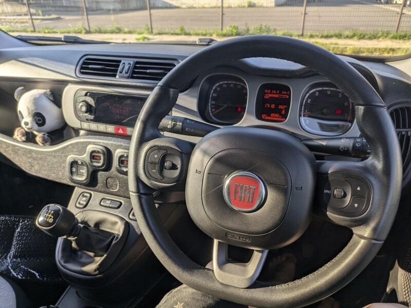 フィアット パンダ クロス 4×4_RHD_4WD(MT_0.9)