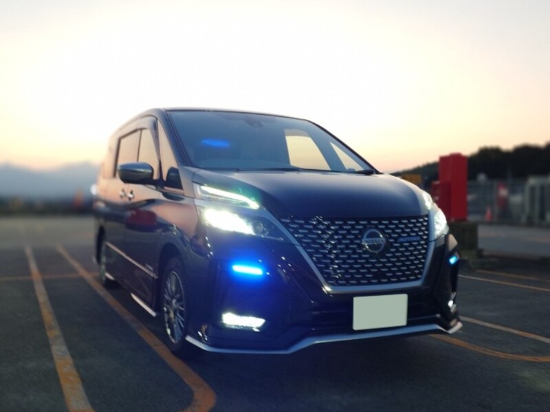 日産 セレナ e-POWER e-POWER オーテック セーフティパッケージ(1.2)