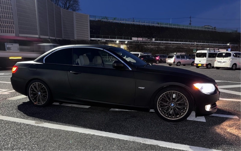 BMW 3シリーズカブリオレ 335i カブリオレ_RHD(AT_3.0)