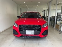 アウディ Q2 Q2 35 TFSI アドバンスト_RHD(Sトロニック_1.5)