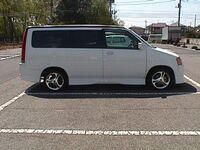 ホンダ ステップワゴン G_ポップアップシート_4WD(AT_2.0_8人乗)