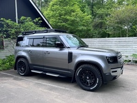 ランドローバー ディフェンダー 110 S D300_RHD_4WD(AT_3.0_ディーゼル）