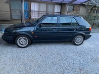 フォルクスワーゲン ゴルフ (ハッチバック) GTI_16V_LHD(5ドア_MT_1.8)
