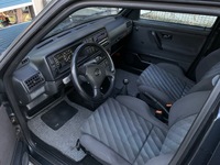 フォルクスワーゲン ゴルフ (ハッチバック) GTI_16V_LHD(5ドア_MT_1.8)