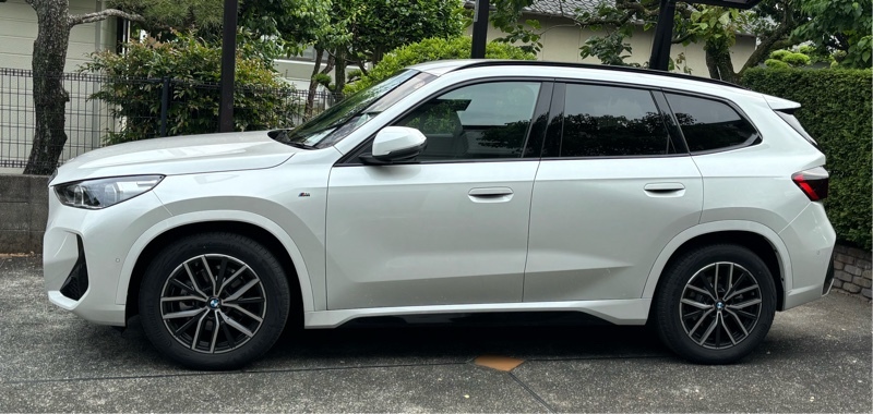 BMW X1 xドライブ 20d Mスポーツ_RHD_4WD(DCT_2.0)