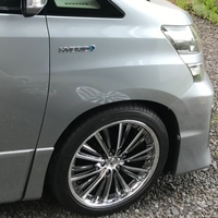 トヨタ ヴェルファイアハイブリッド ハイブリッドZR_7人乗り_4WD(CVT_2.4)