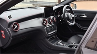 メルセデスAMG CLAクラス シューティングブレーク メルセデスAMG CLA45 4マチック シューティングブレーク _RHD_4WD(DCT_2.0)