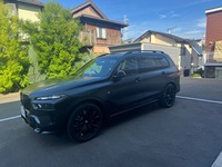 BMW X7 xドライブ40d ブラックα_RHD_4WD(AT_3.0)