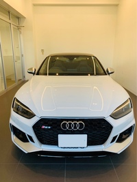 アウディ RS5