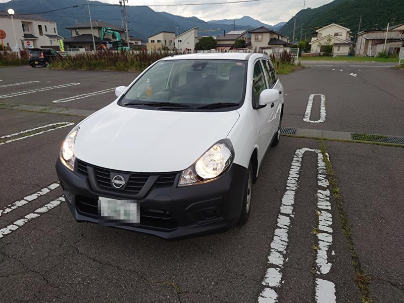 日産 AD VE_4WD（AT_1.6）