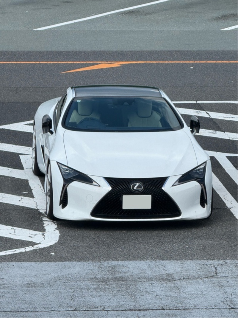 レクサス LC 500“Lパッケージ”(AT_5.0)