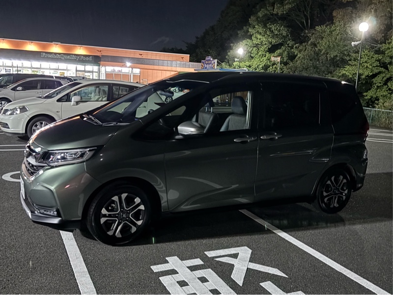 ホンダ フリード クロスター ホンダセンシング_6人乗り(CVT_1.5)